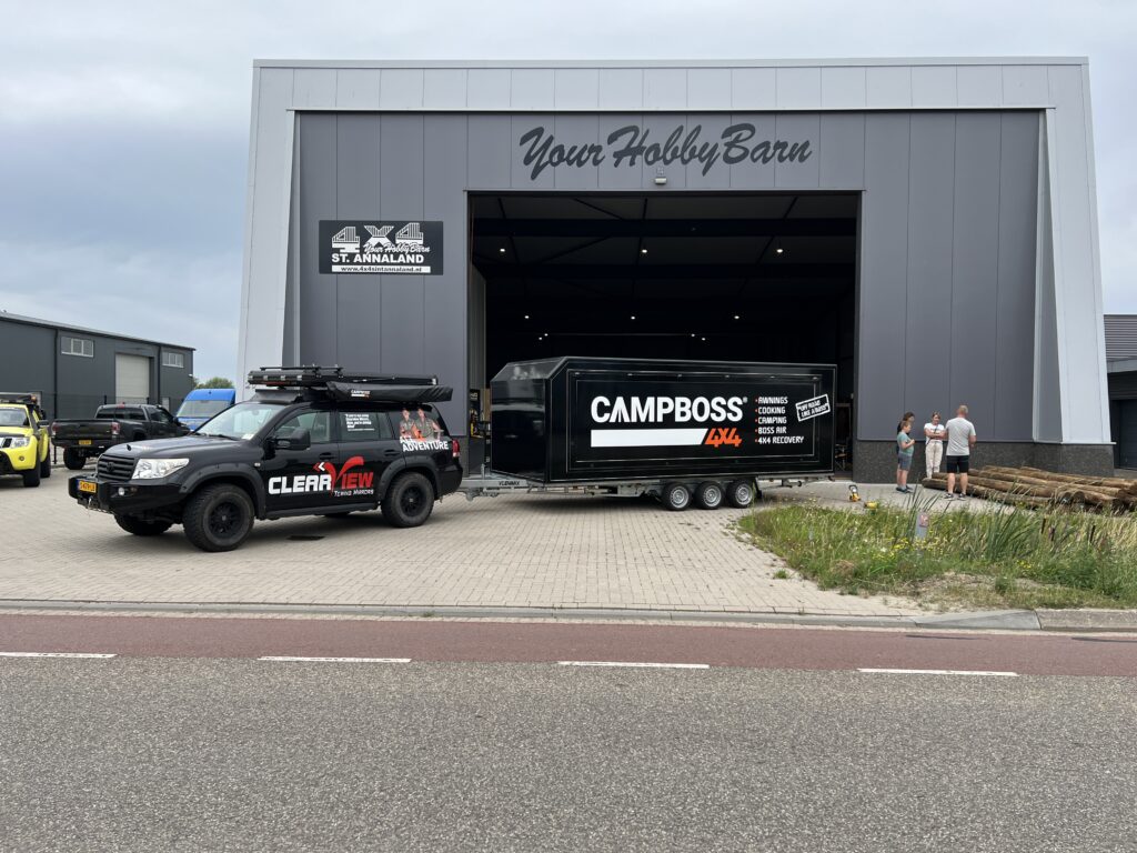 Showroom Campboss 4x4, ClearView Accessories, Kut-Snake and Weathershields