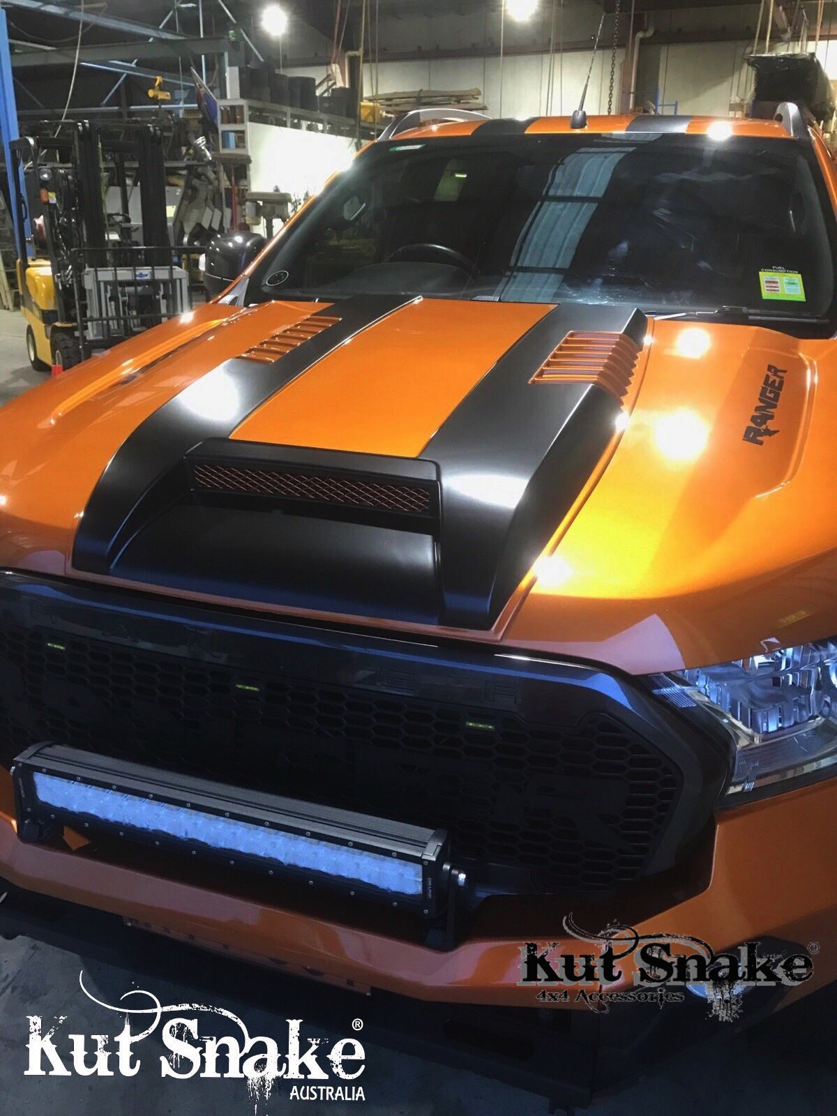 Ford Ranger PX2 Hoodscoop