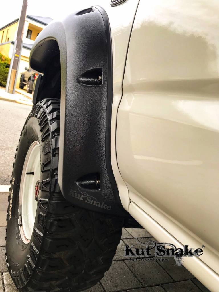 Fender Flares for Toyota Hi-Lux - 106 Single Cab - 95 mm wide - Image 3